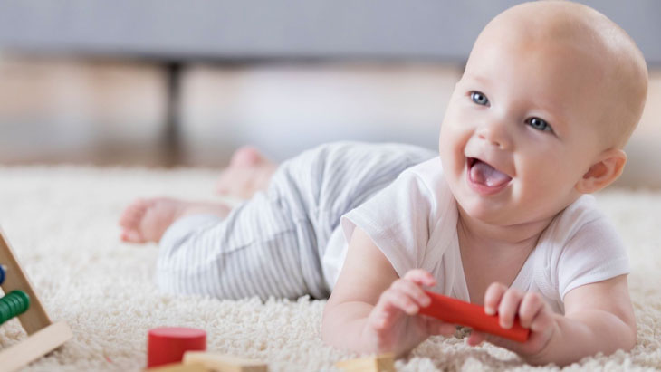 Чем кормить ребенка в 1 год если нет зубов